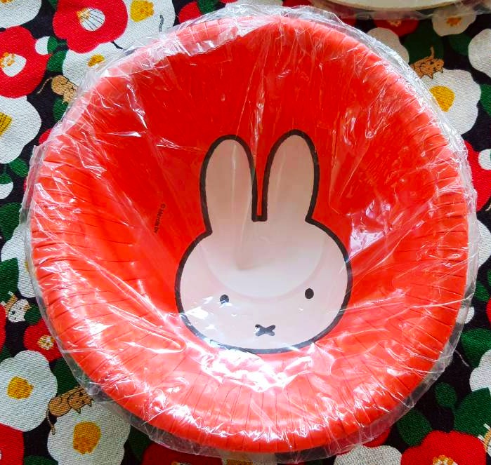 Miffy ถ้วยกระดาษ ปาร์ตี้ มิฟฟี่ 1 แพ๊คมี 4 ใบ จากญี่ปุ่น Size : 15 cm