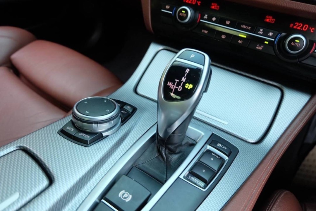 BMW 525d M-Sport LCi แท้ ปี 2016