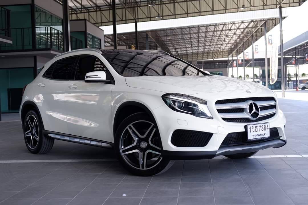 Mercedes-Benz GLA 250 AMG Dynamic ปี 2017