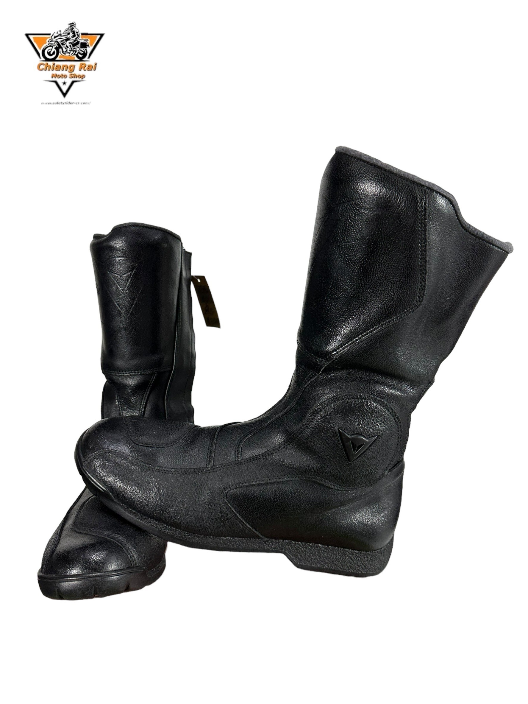 รองเท้าขี่มอเตอร์ไซด์( มือสอง) RCBS-720 Size ขนาดจากป้าย 40:EUR / 6:UK / 24.5:Cm.(dainese)