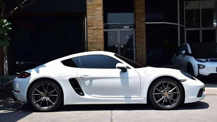 Porsche Cayman 718 ปี2017