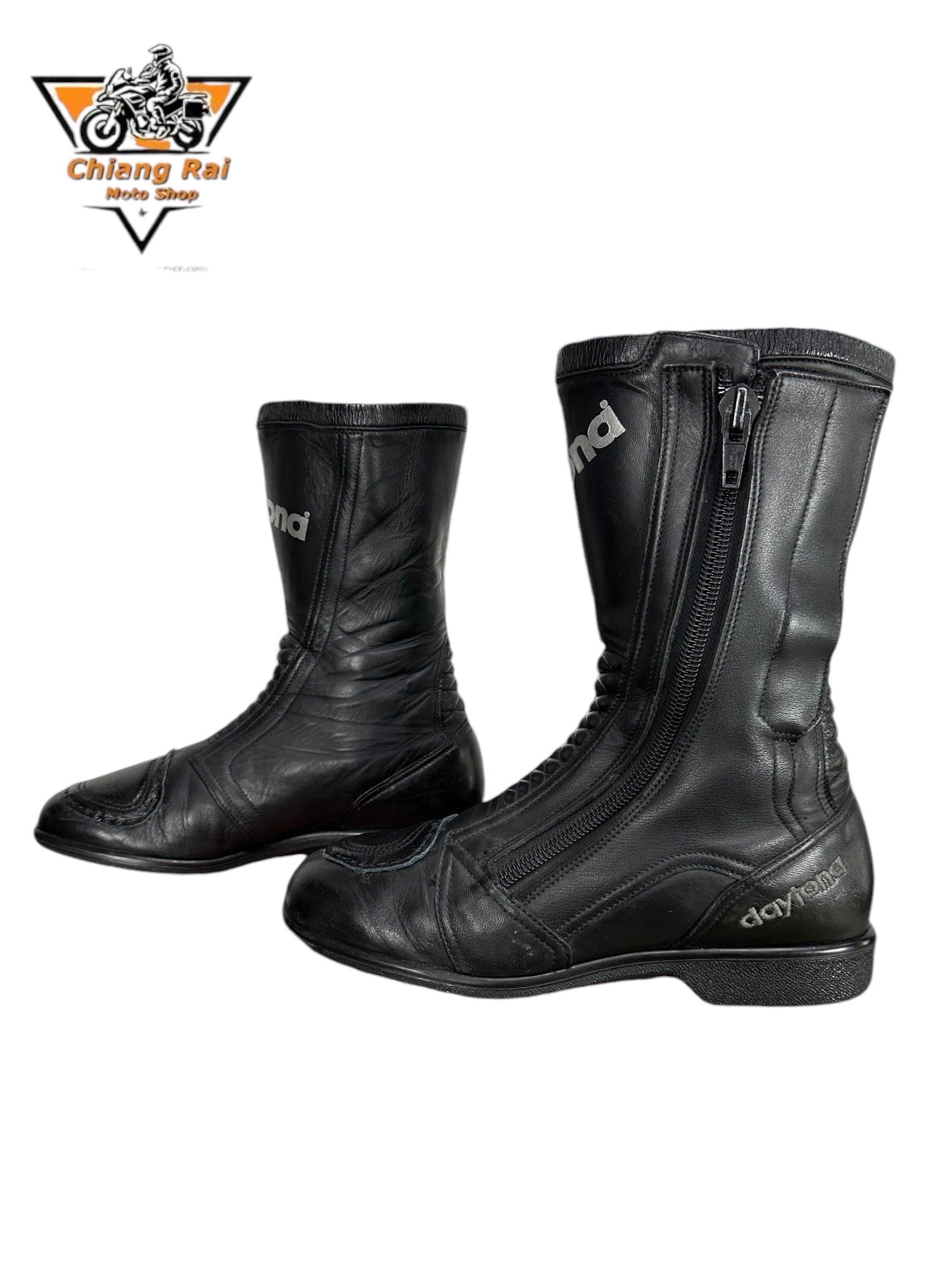 รองเท้าขี่มอเตอร์ไซด์( มือสอง) RCBS-801 Size ขนาดจากป้าย 40:EUR / 6:UK / 25:Cm.(daytona)