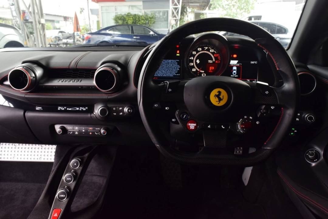 Ferrari 812 Superfast 6.5 ปี 2019
