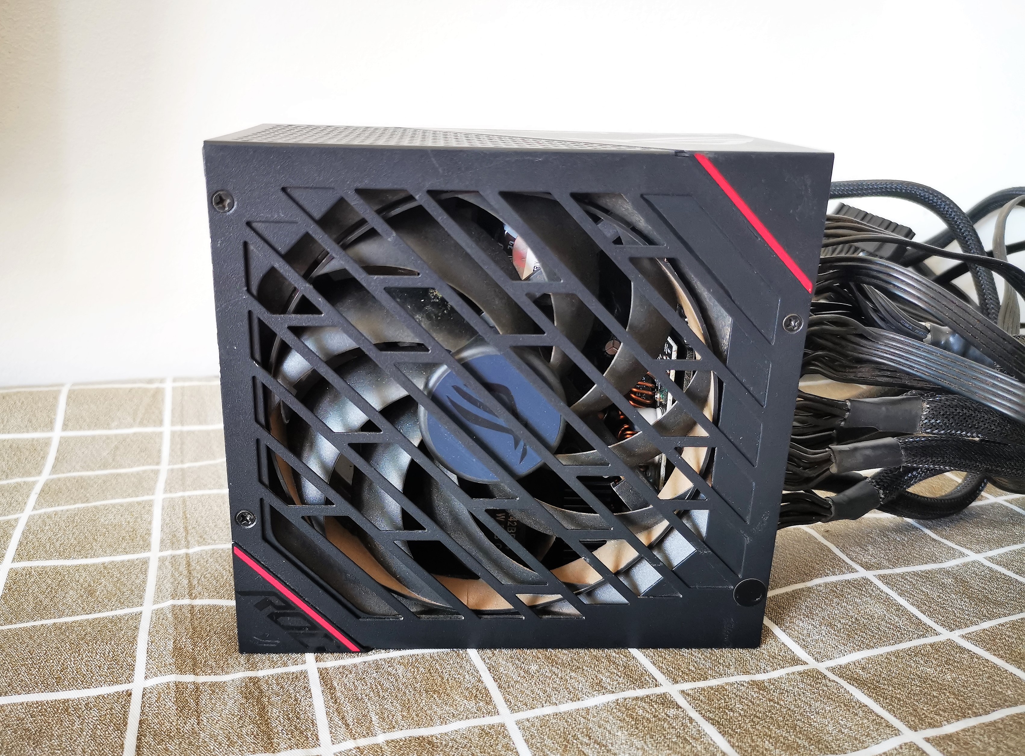 PSU Rog Strix 1000W (80+ Gold)