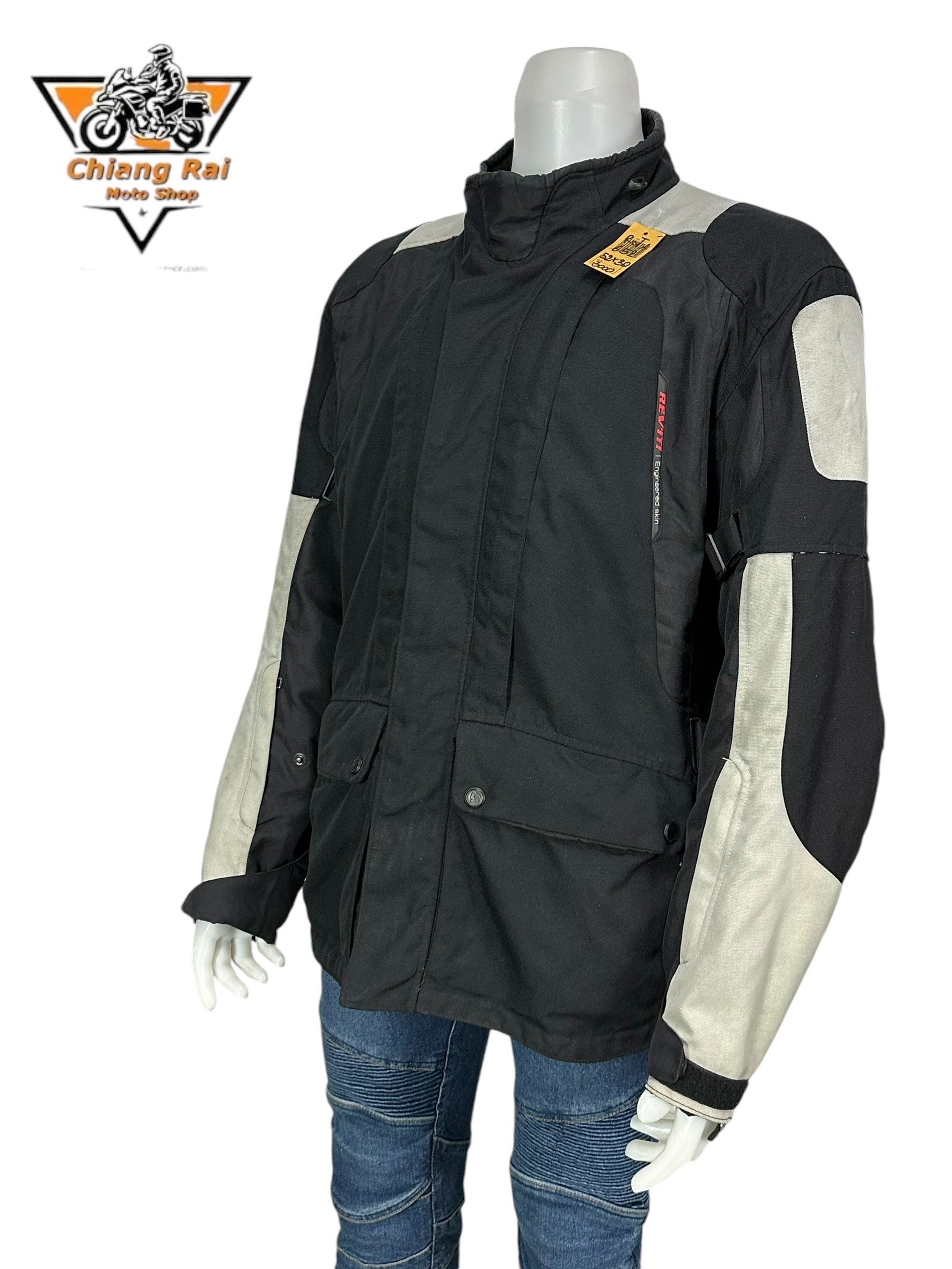 เสื้อขี่มอเตอร์ไซด์( มือสอง) RCTA 652: อก 52" ยาว 30"(XL) **REV'IT!**