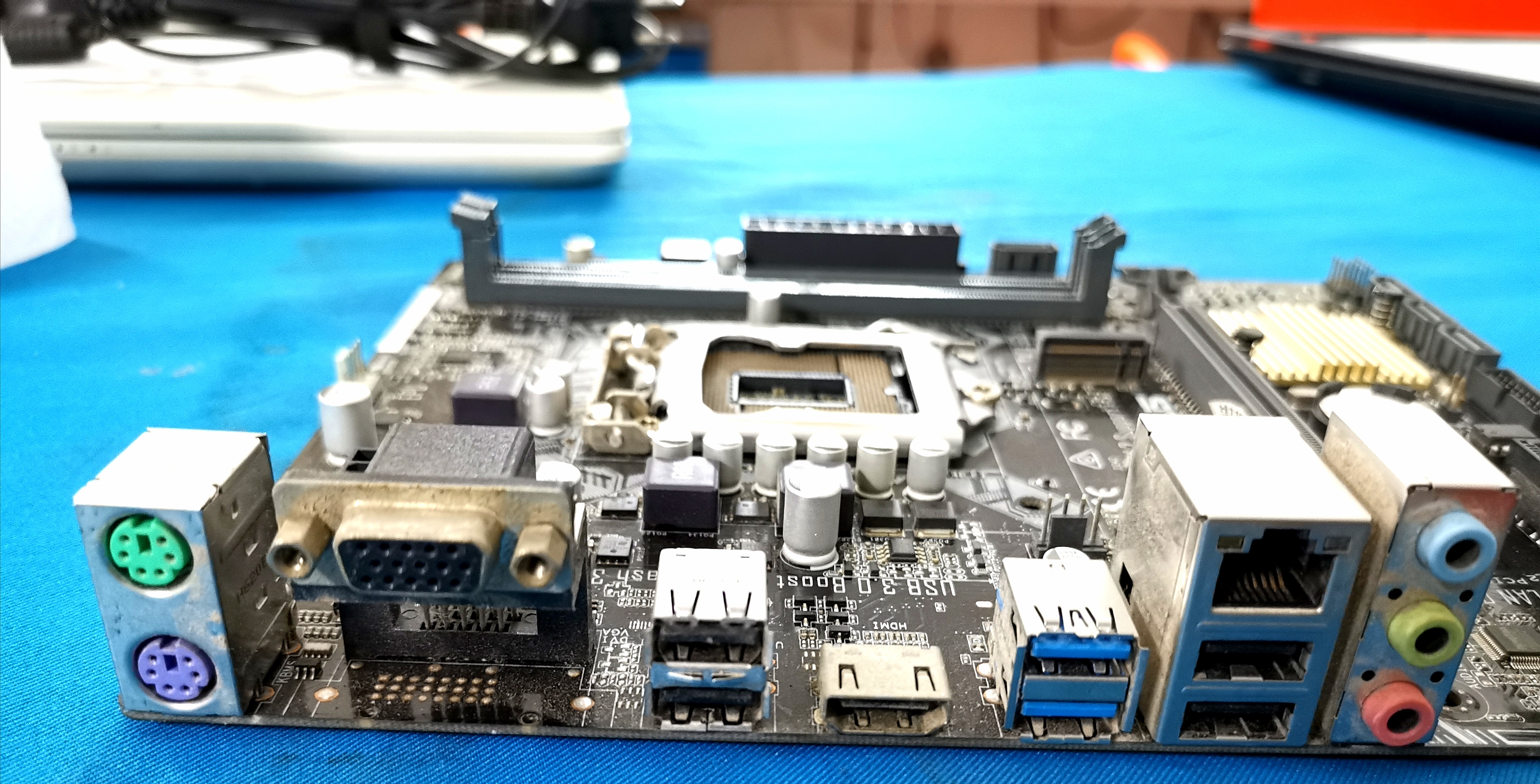 Asus H110M-E M.2