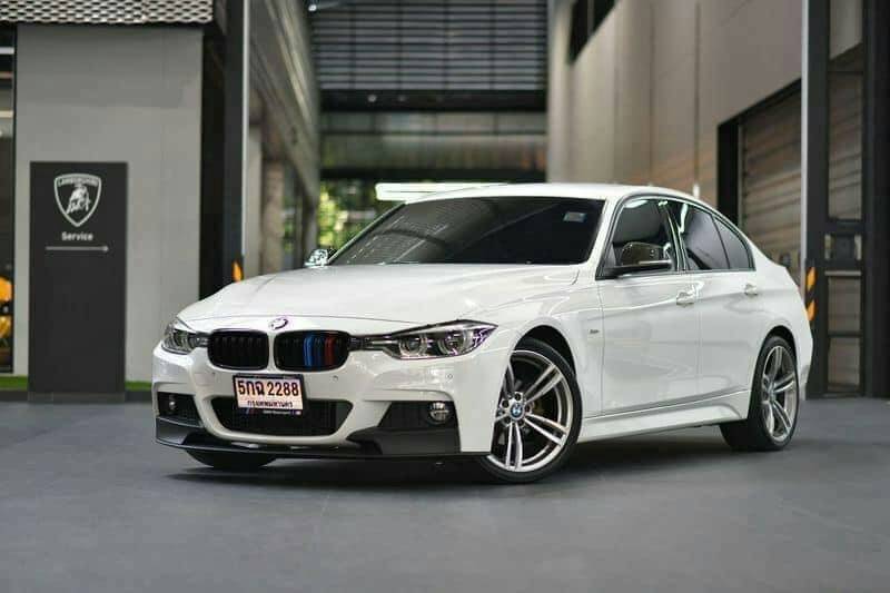 BMW 320i Sport LCI ปี 2015