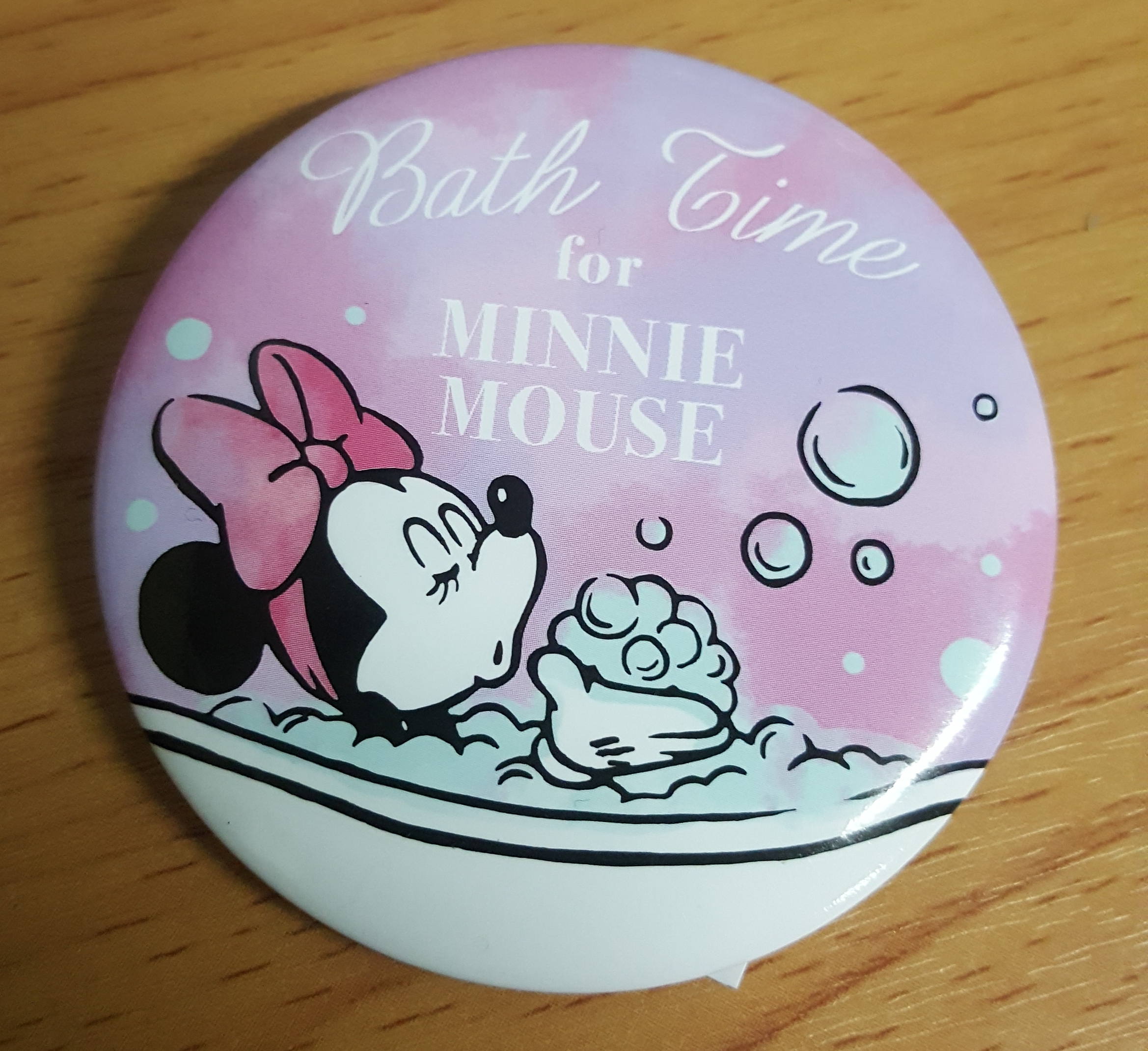 เข็มกลัด Minnie Mouse มินนี่เม้าส์ ของแท้จากดิสนีย์สโตร์ ญี่ปุ่น
