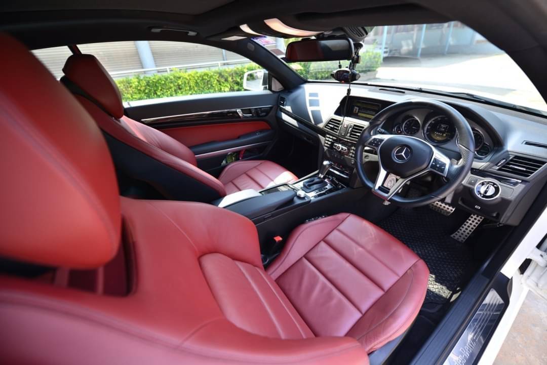 Mercedes Benz E200 Amg Complete Satge1 ปี 2013