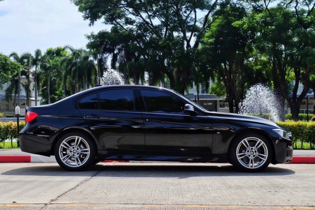 Bmw F30 325d M Sport Package ปี 2015
