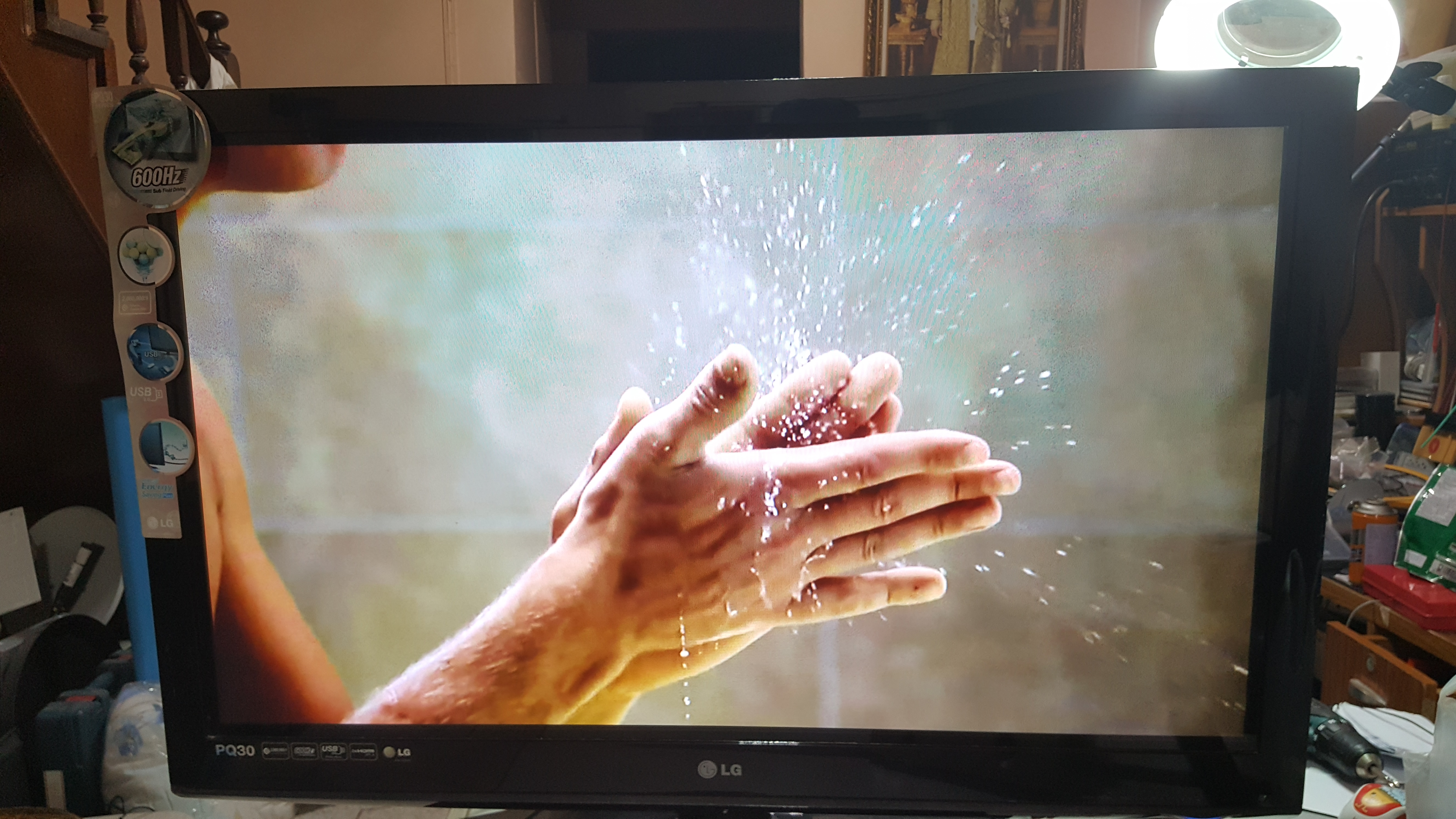 ซ่อมพลาสมาทีวี PLASMA-TV ยี่ห้อ LG รุ่น 42PQ30R อาการเปิดไม่ติด
