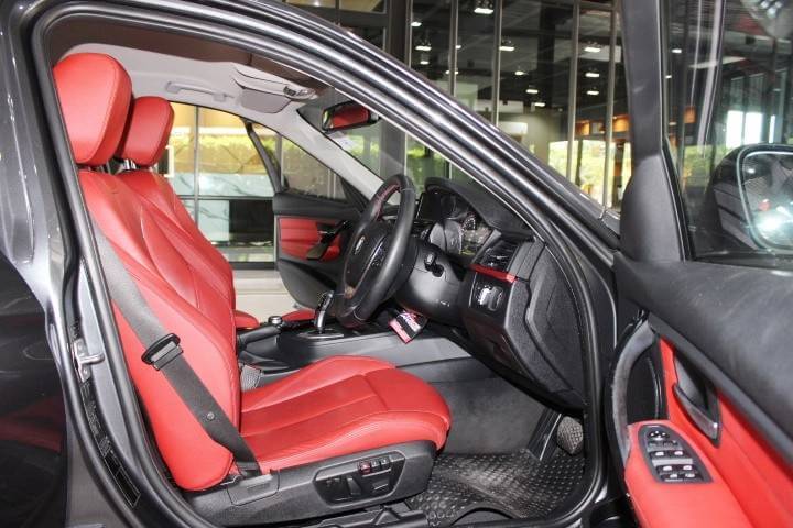 BMW 320i Sport 2.0 (F30) ปี 2013