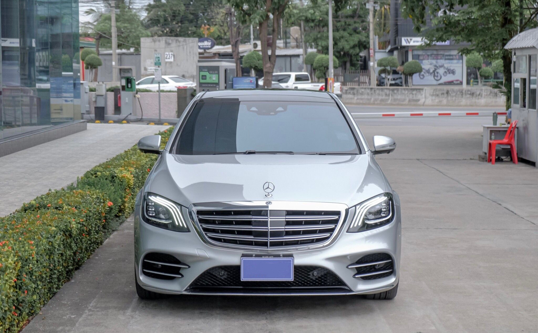 Mercedes S560e ปี 2020