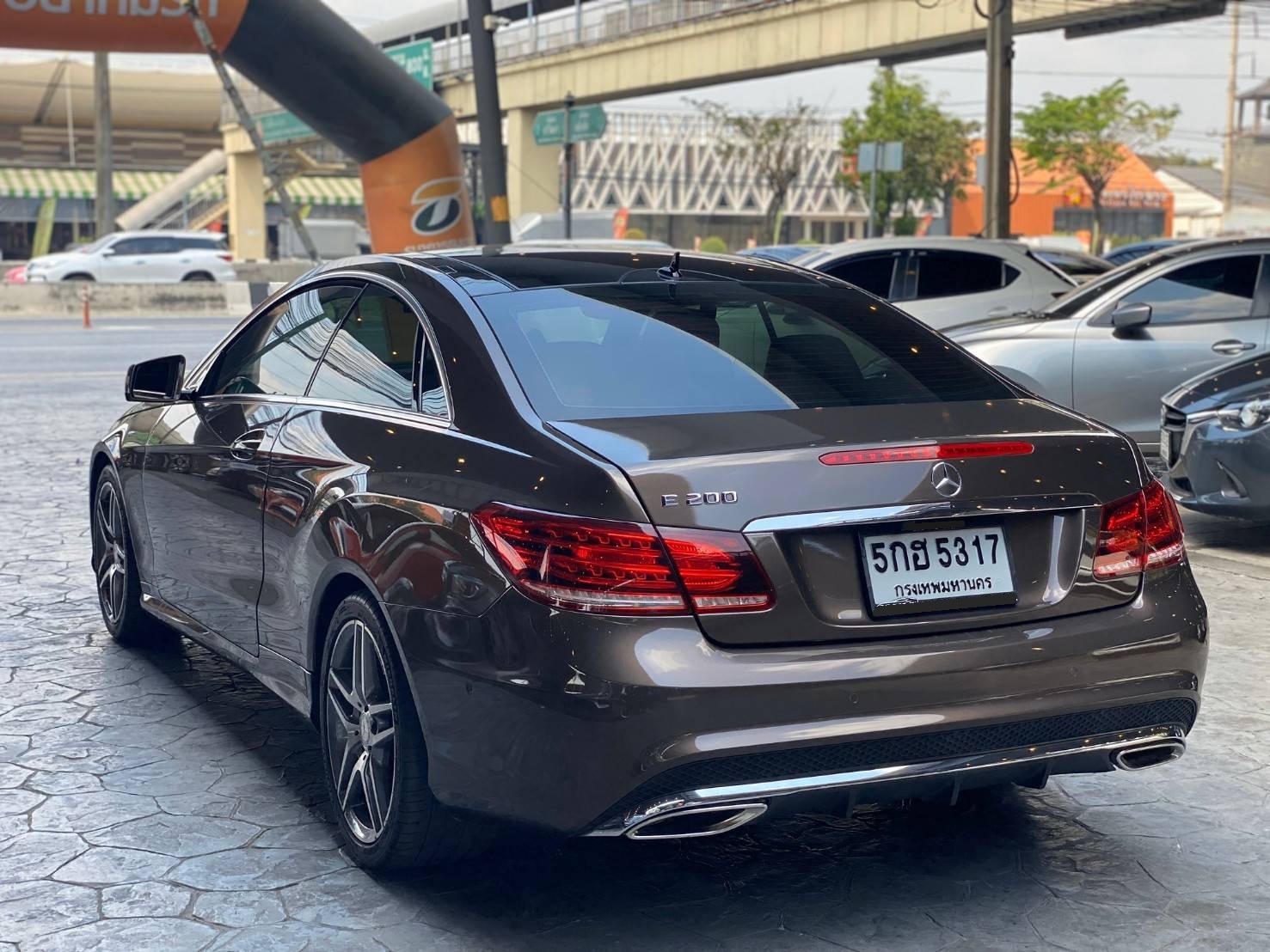 Mercedes-Benz E200 Coupe Facelift AMG ปี 2016