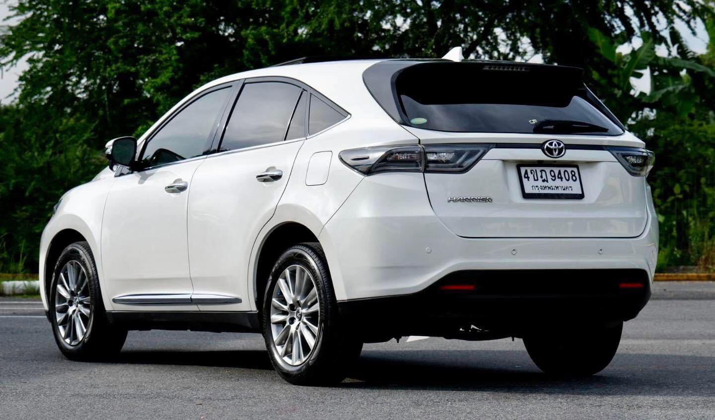 Toyota Harrier 2.0L Premium Pakage ปี 2014