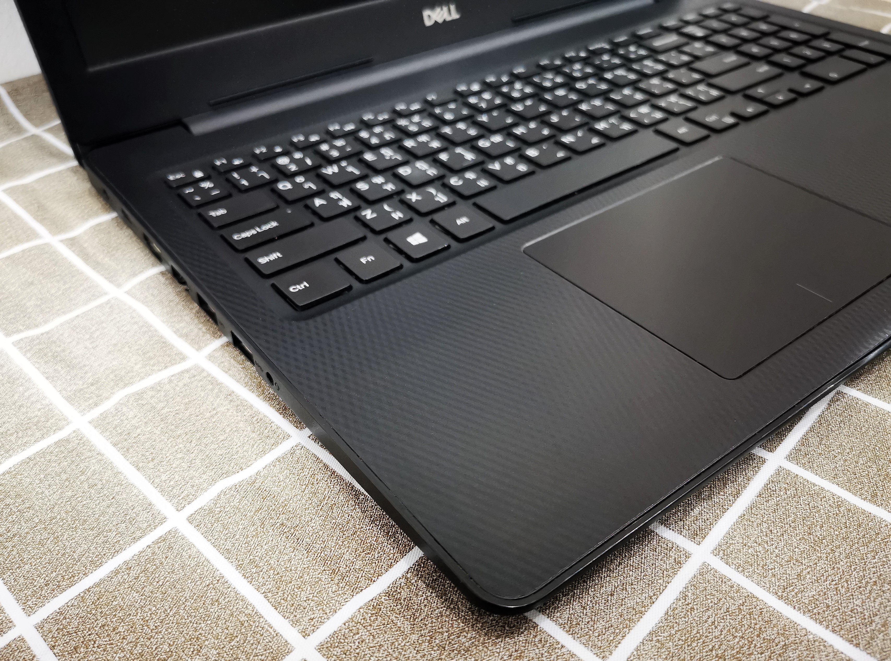 DELL Inspiron 15 3593-W566115305THW10