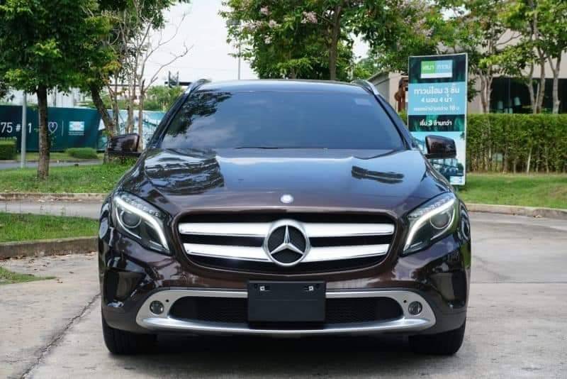 Mercedes BENZ GLA200 ปี2014