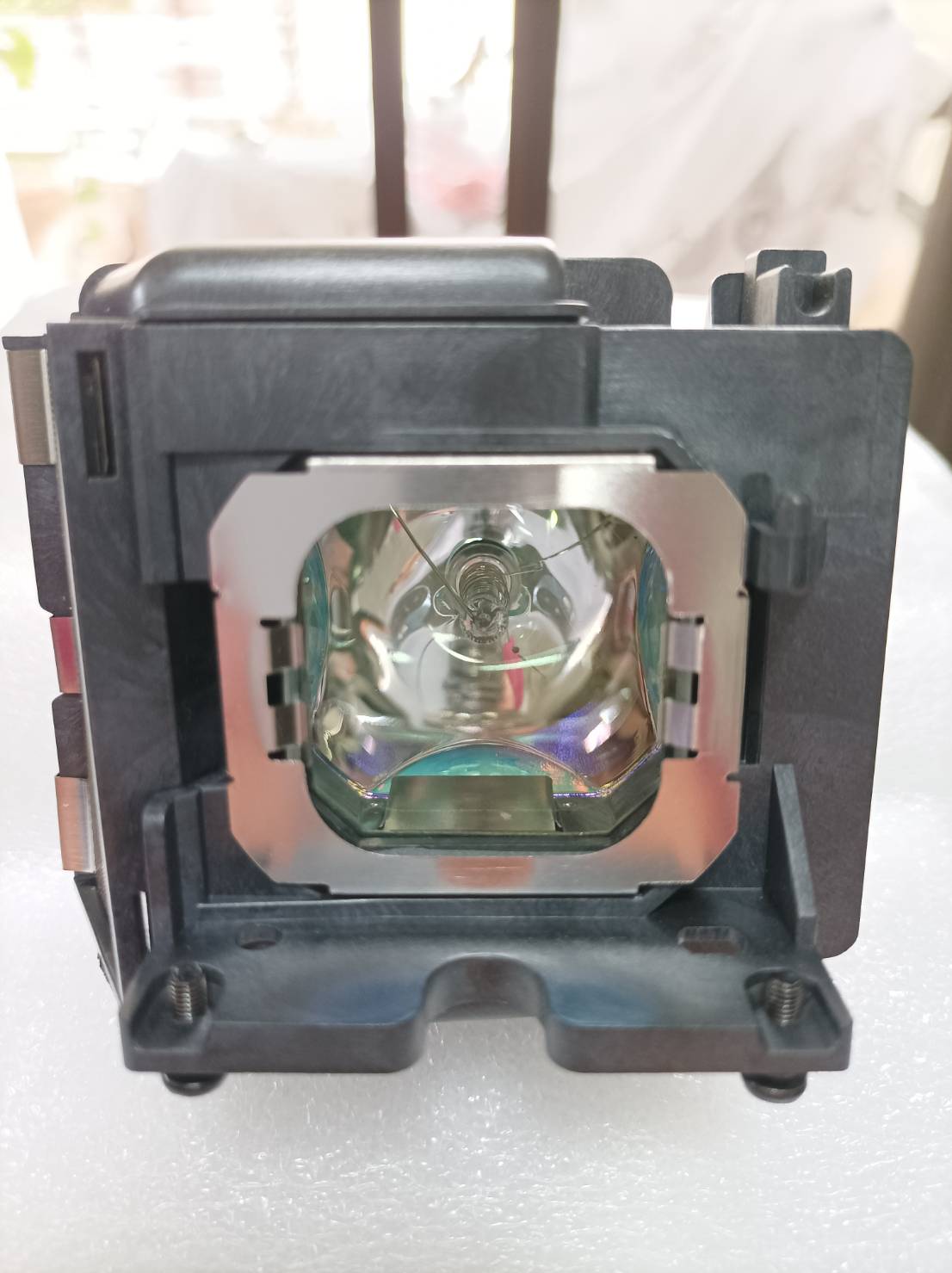 หลอดโปรเจคเตอร์ Sony VPL-VW550ES เกรด Original – คุณภาพสูง ภาพคมชัด ทนทาน
