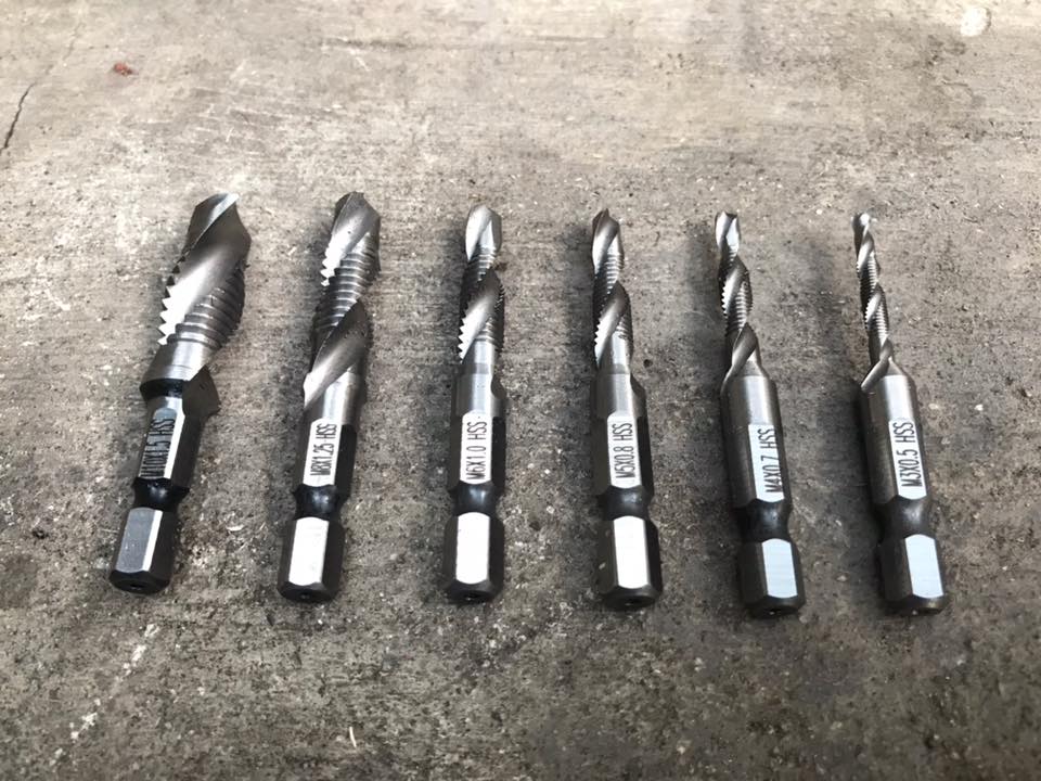 MARCH ชุดดอกต๊าปเจาะเกลียว