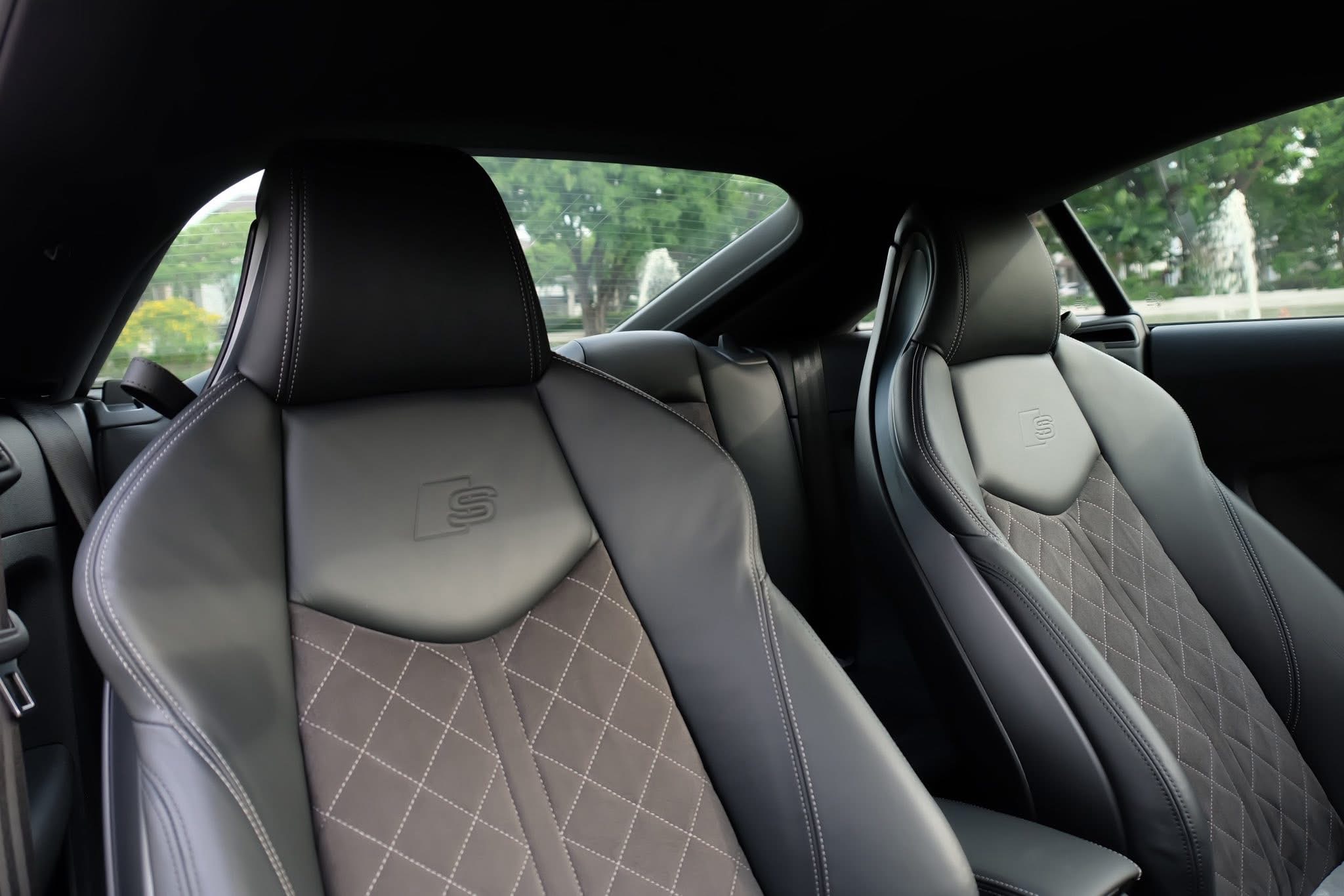 Audi TTS Quattro TFSI ปี 2017