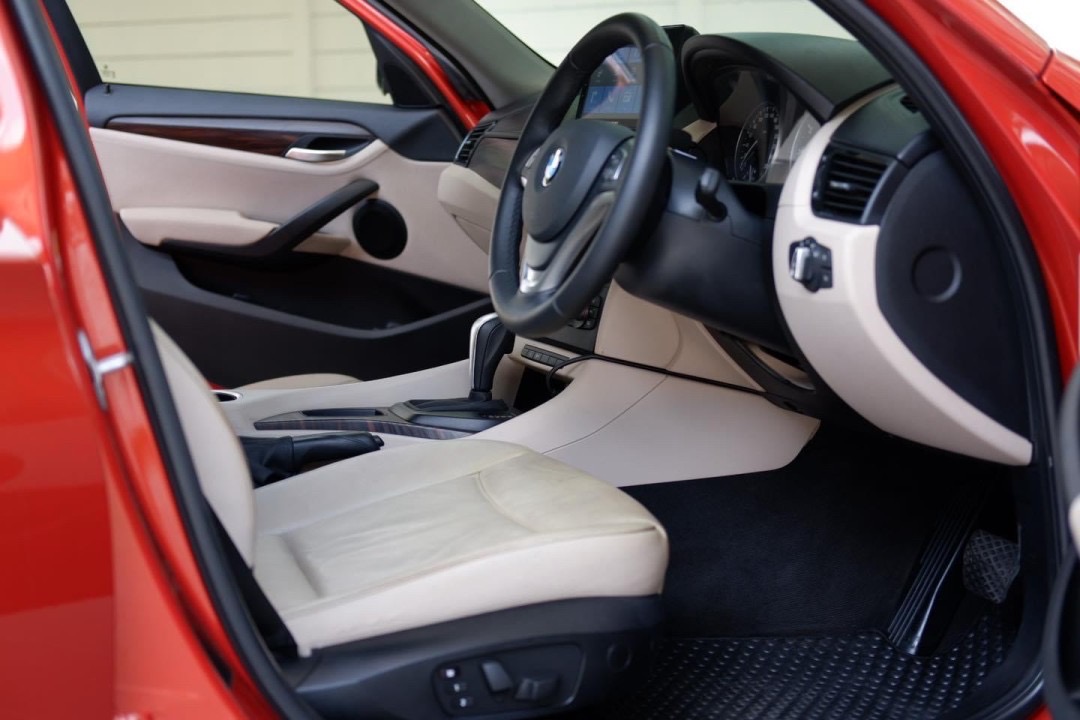 BMW X1 sDRIVE XLine 18i Lci E84 ปี 2013