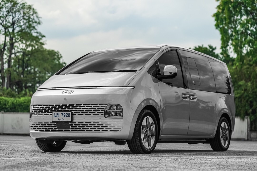Hyundai STARIA 2.2 Diesel SEL AT ปี 2022