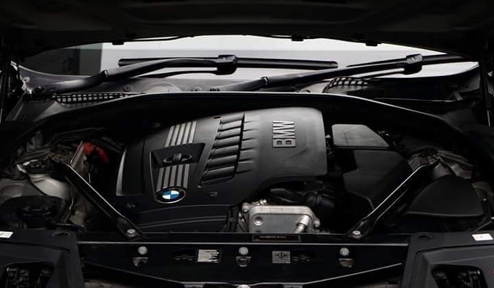 BMW 523i ปี 2012