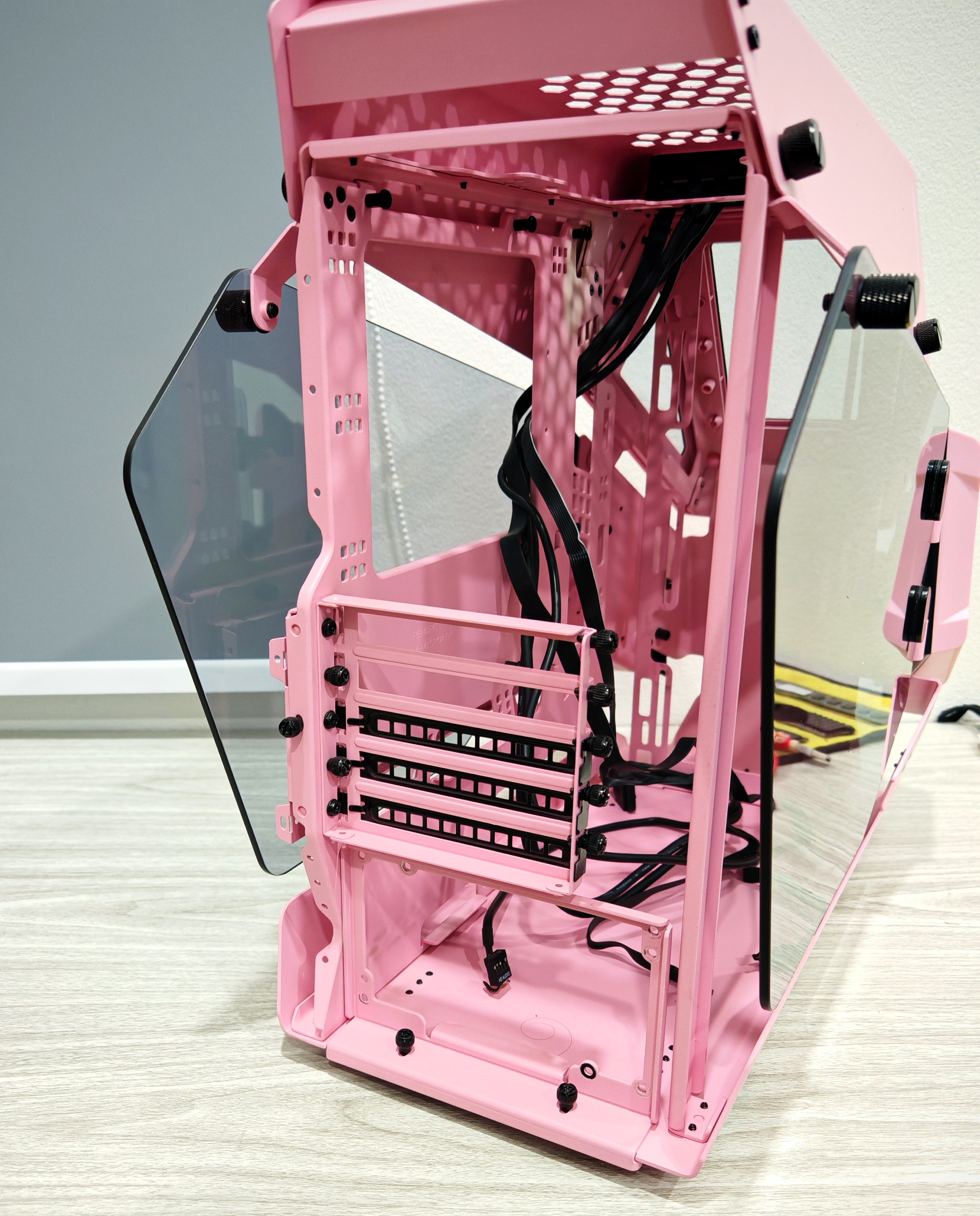 CASE THERMALTAKE AH T200 (Pink)