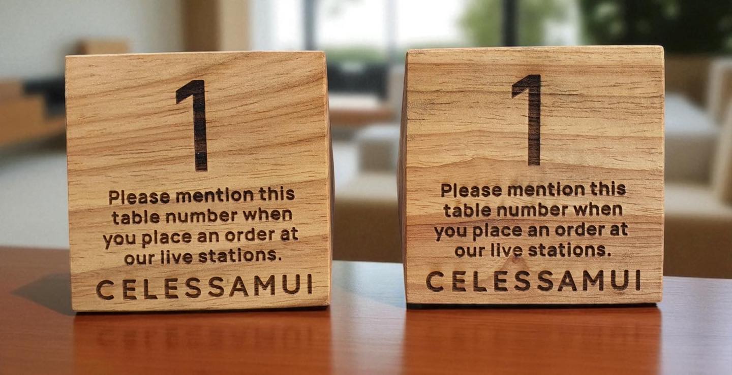 ป้ายตั้งโต๊ะ