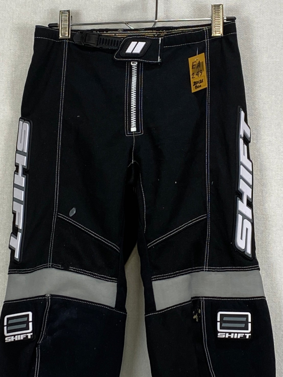 กางเกงขี่มอเตอร์ไซด์ ( มือสอง ) E&A 249: เอว 28" ยาว 24" **SHIFT**