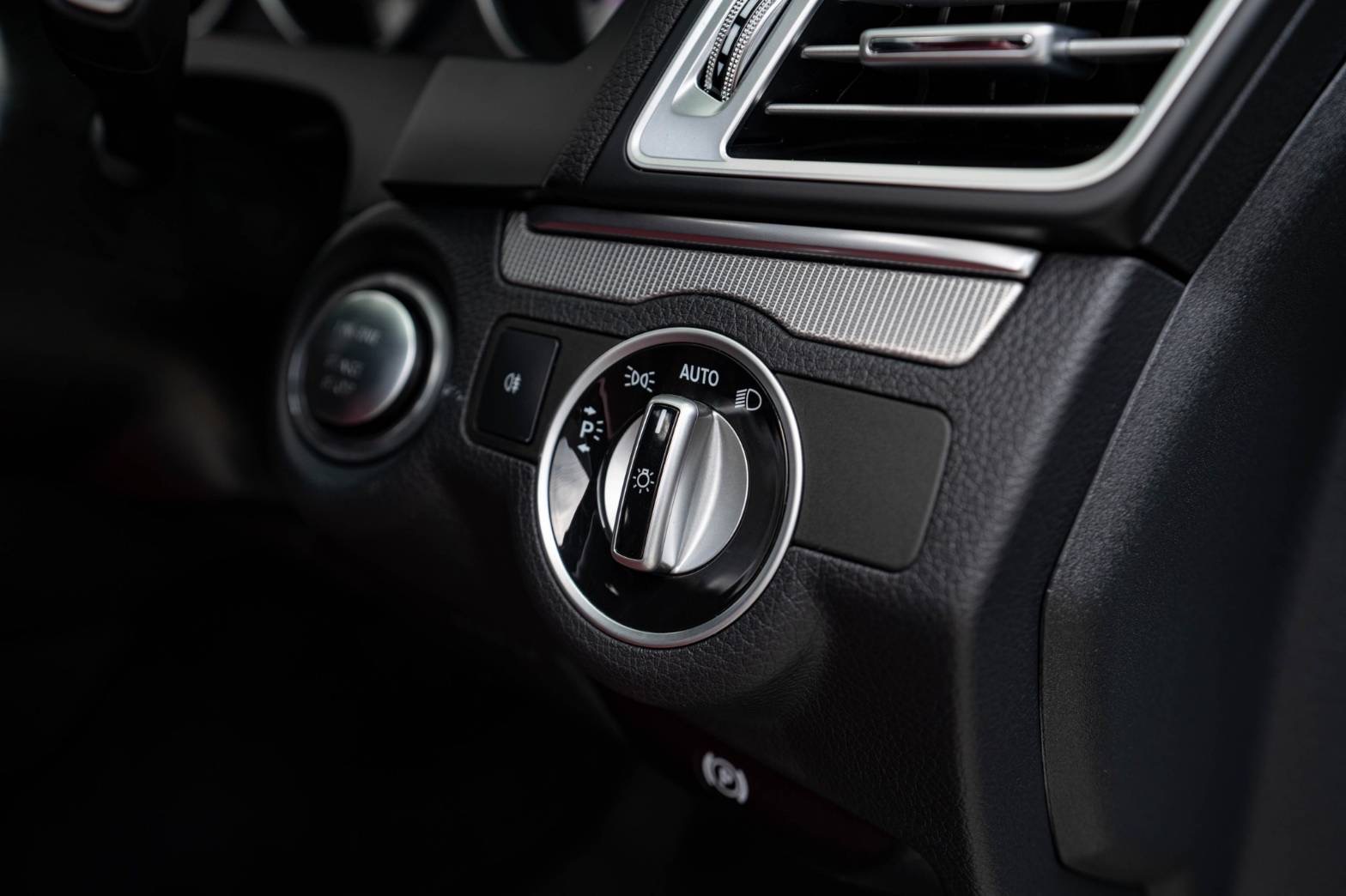 Mercedes Benz E200 Coupe AMG สีบรอนซ์ W207 facelift ปี 2015