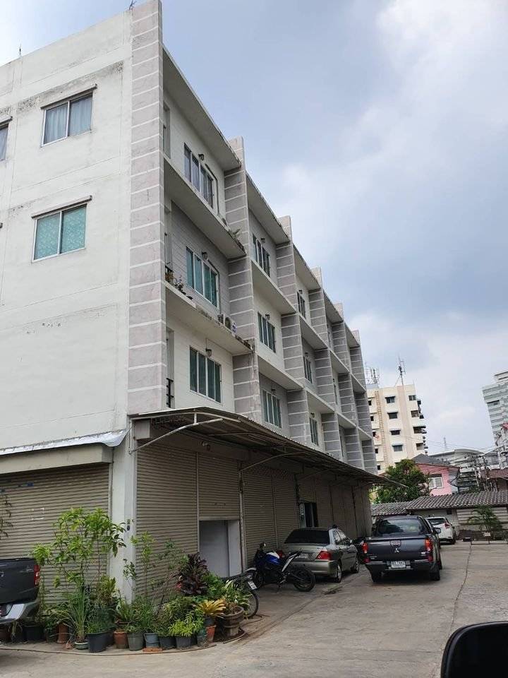ให้เช่า อาคารพาณิชย์ 4 ชั้น บางกรวย นนทบุรี