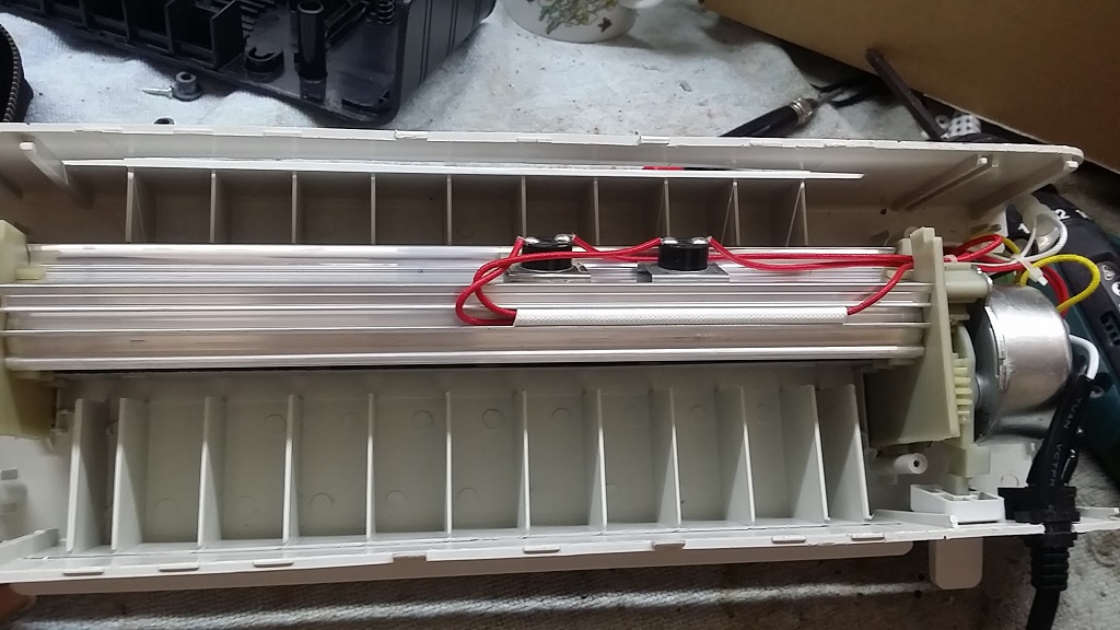 ซ่อมเครื่องเคลือบบัตรความร้อน AmazonBasics อาการฟิล์มเคลือบติดด้านใน