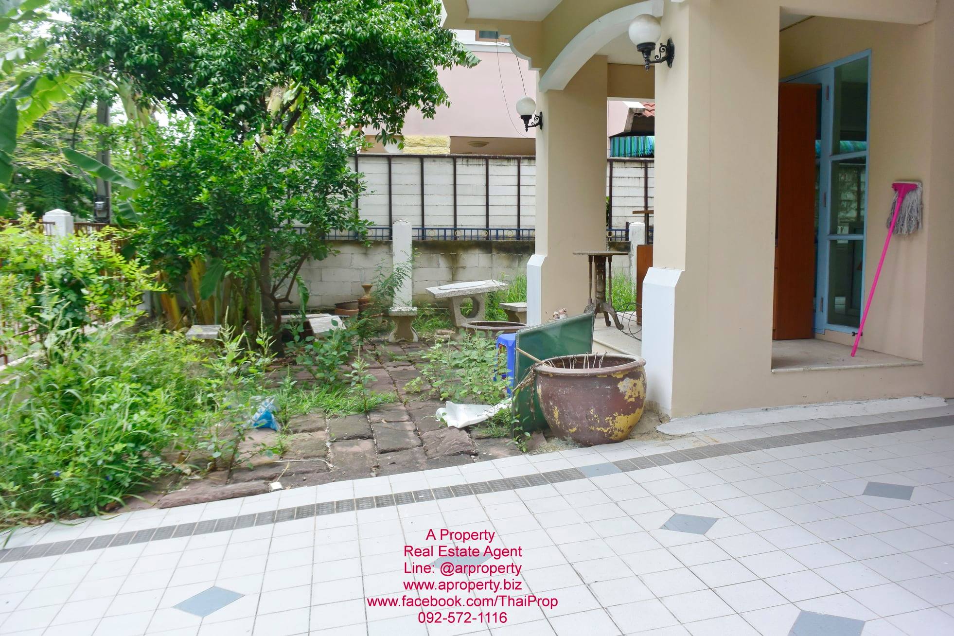 ขาย บ้านเดี่ยว หลังมุม ติดถนนสุขาภิบาล 5 ( ขายแล้ว )