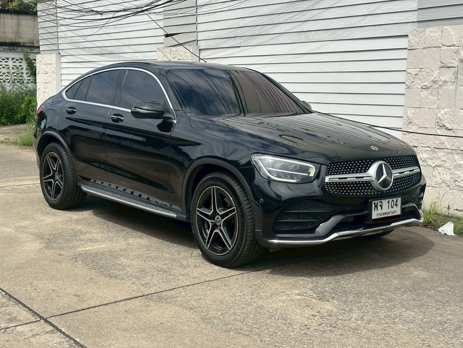 BENZ GLC220d COUPE AMG สีดำ ปี 2021