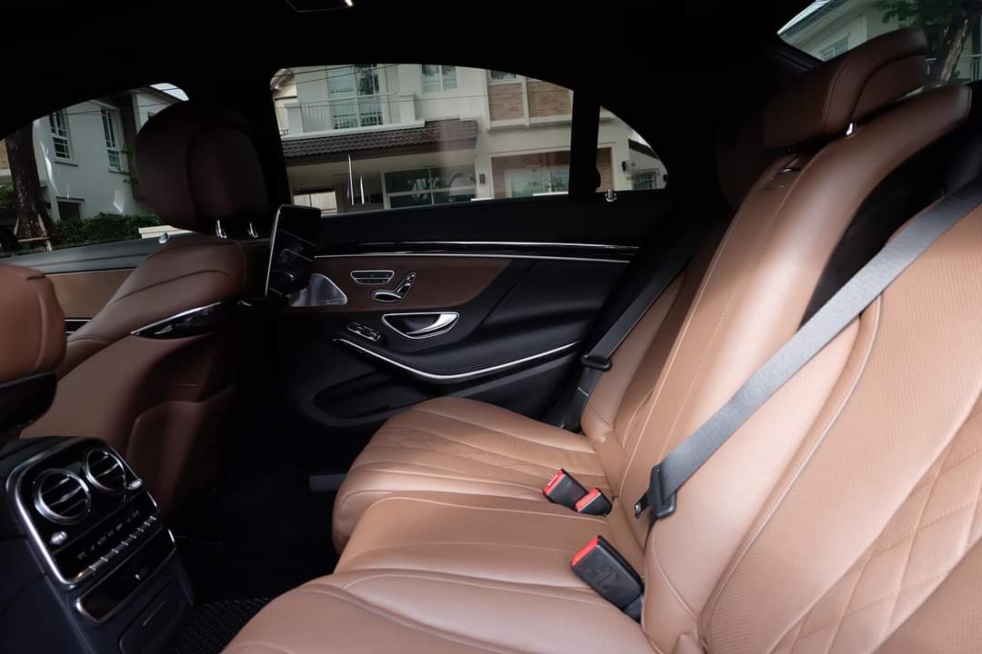 Mercedes Benz W222 560e Facelift AMG Premium ปี 2019