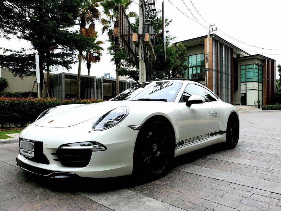 Porsche Carrera S 911 ปี 2012