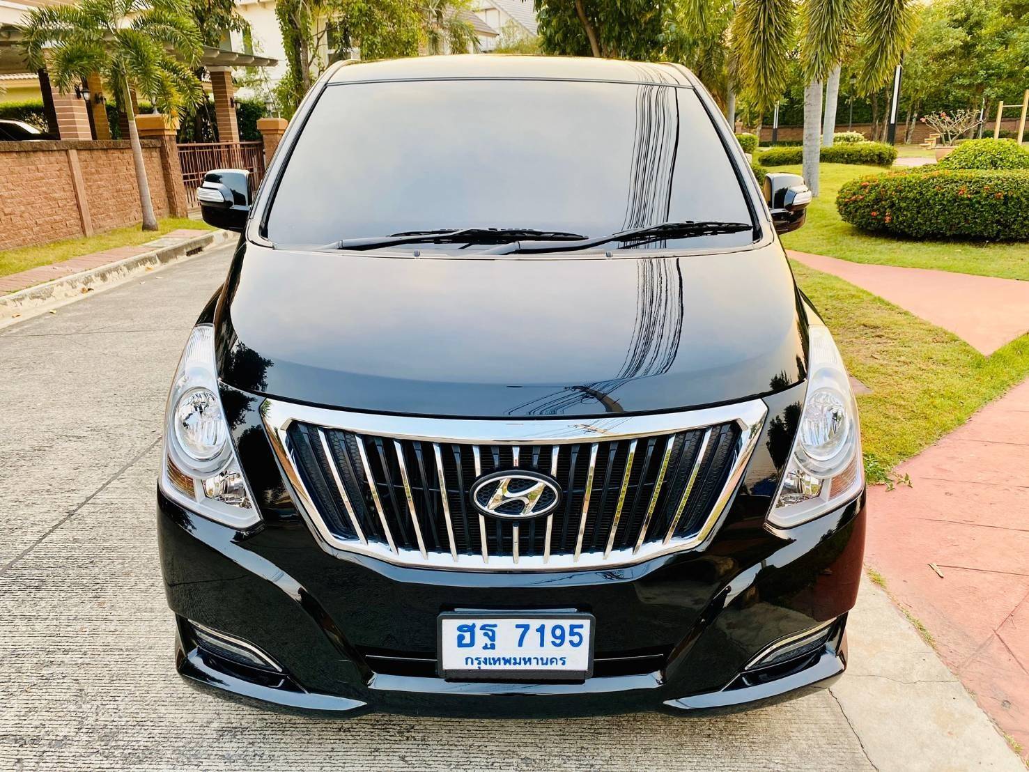 HYUNDAI H1 ELITE ปี 2017