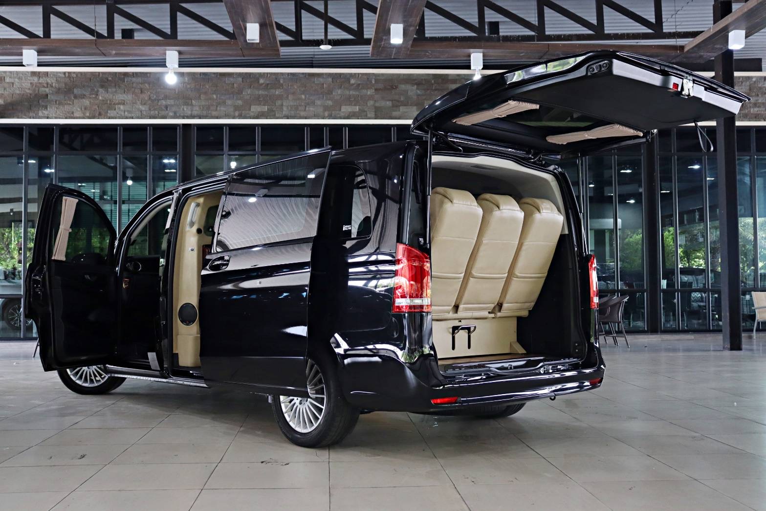 Benz V250d 2.1 Business+ (W447) ปี 2022