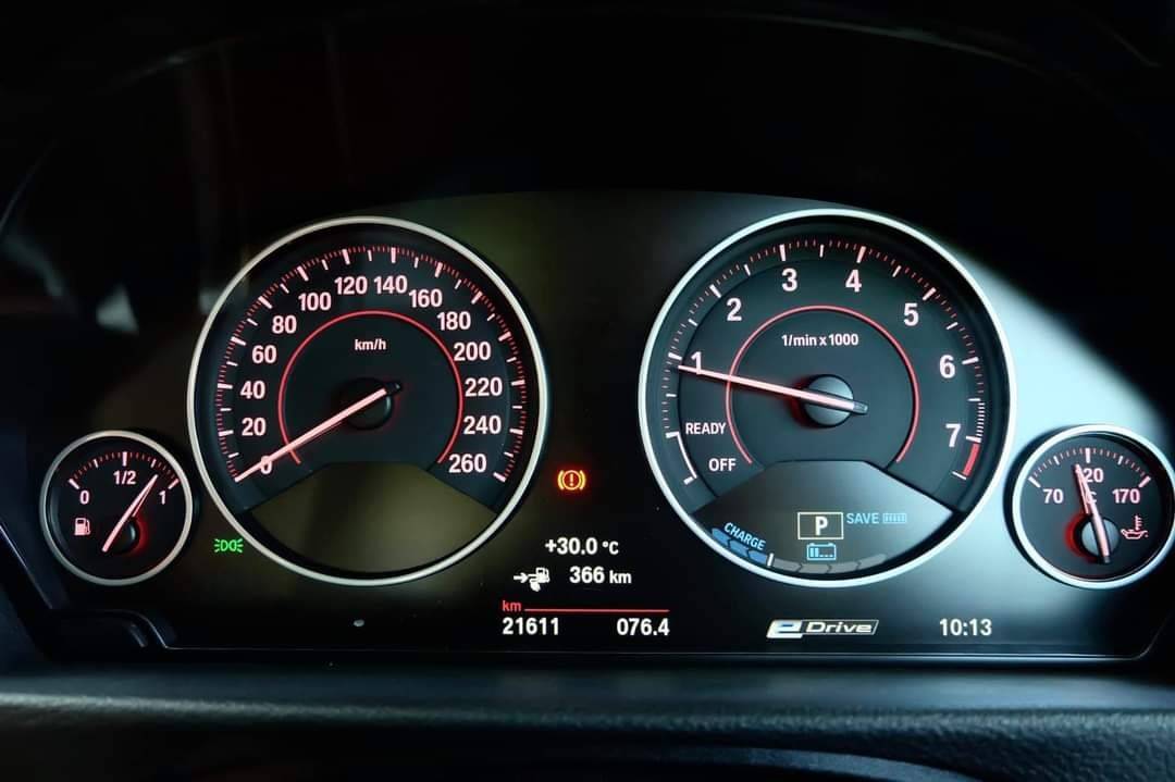 Bmw F30 330e M Sport Package ปี 2017