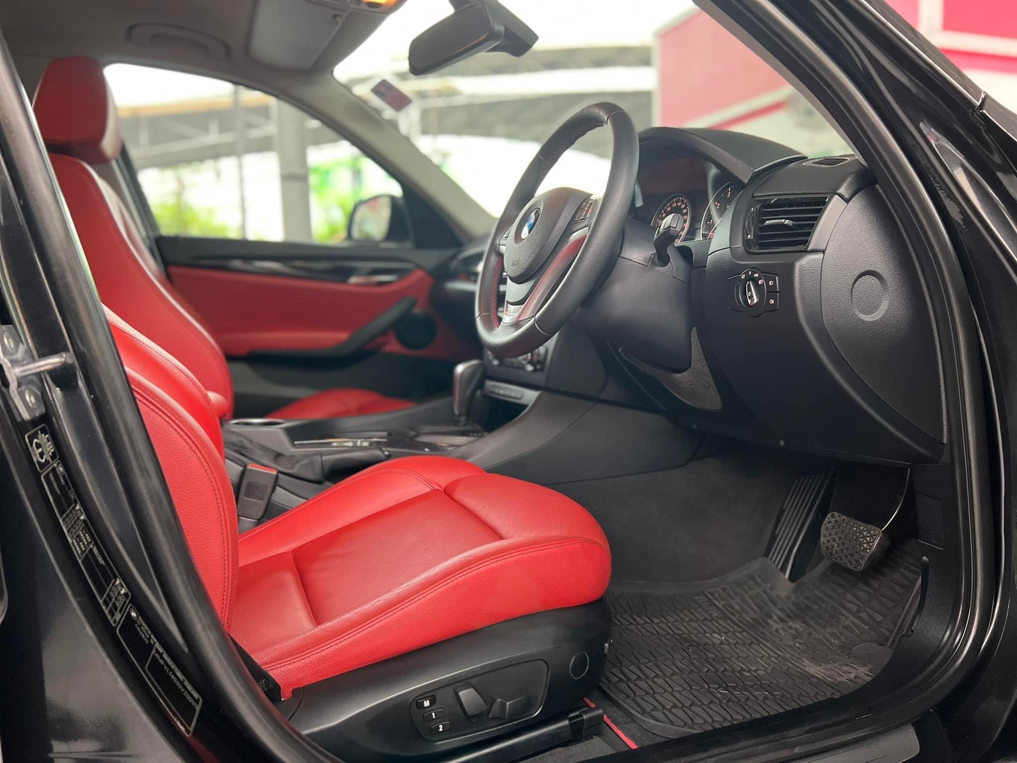 BMW X1 sDrive18i Sport LCI ปี 2015