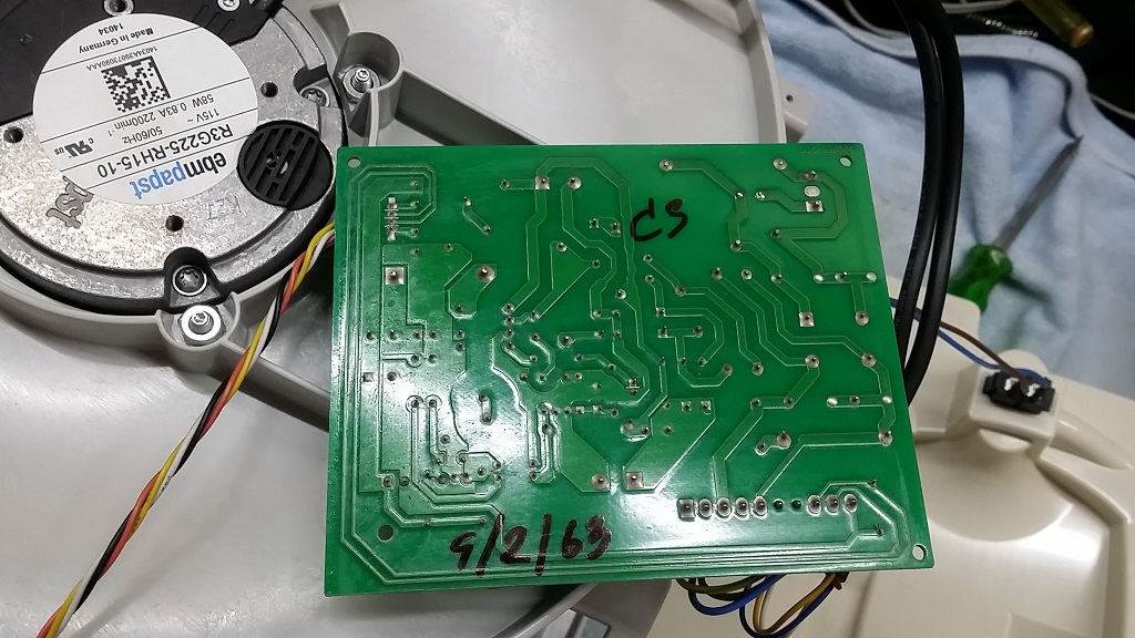 ซ่อมเครื่องฟอกอากาศ ยี่ห้อ AMWAY อาการพัดลมไม่หมุน