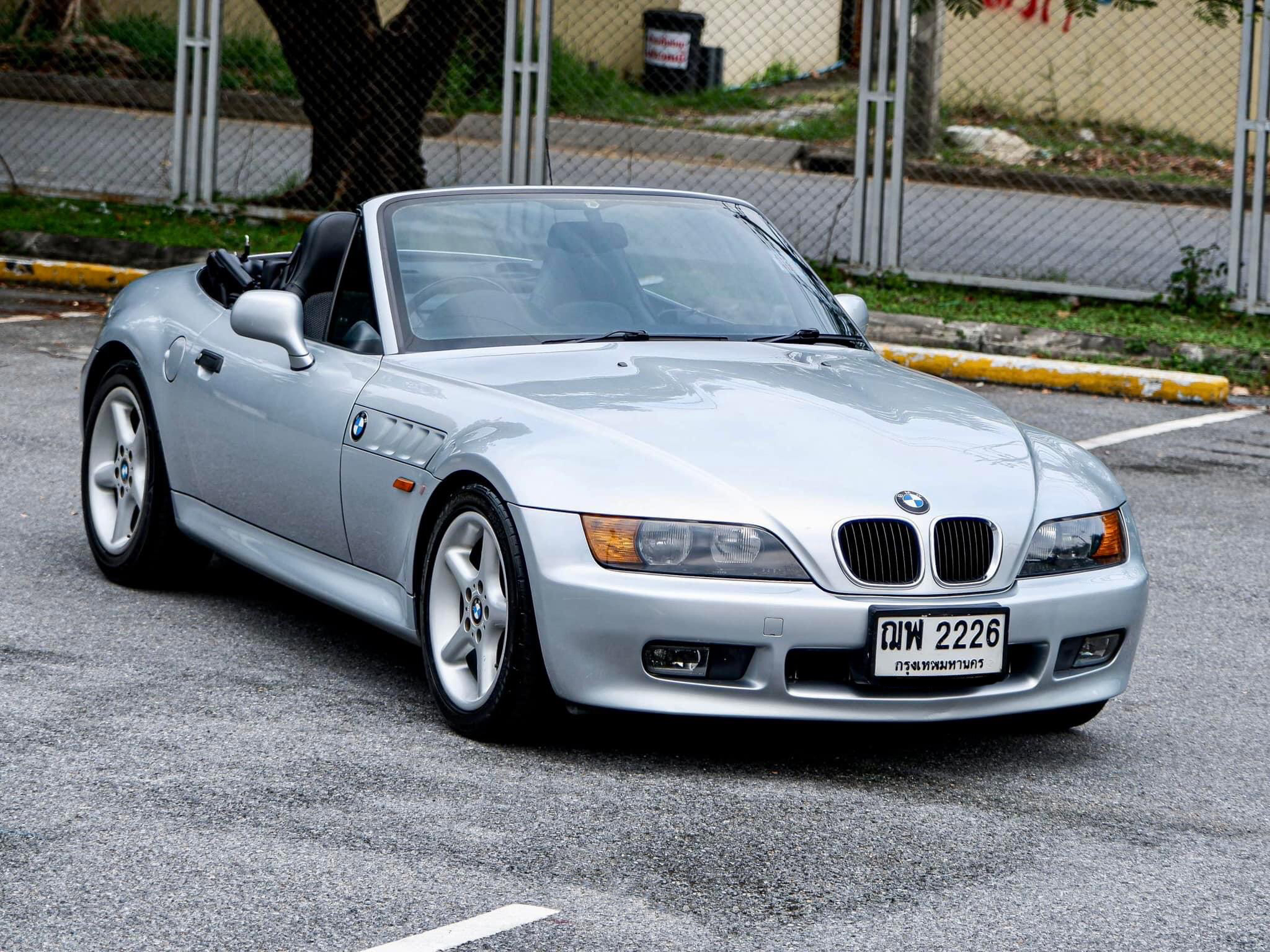 BMW Z3 Roadster 1.9L ปี 1997