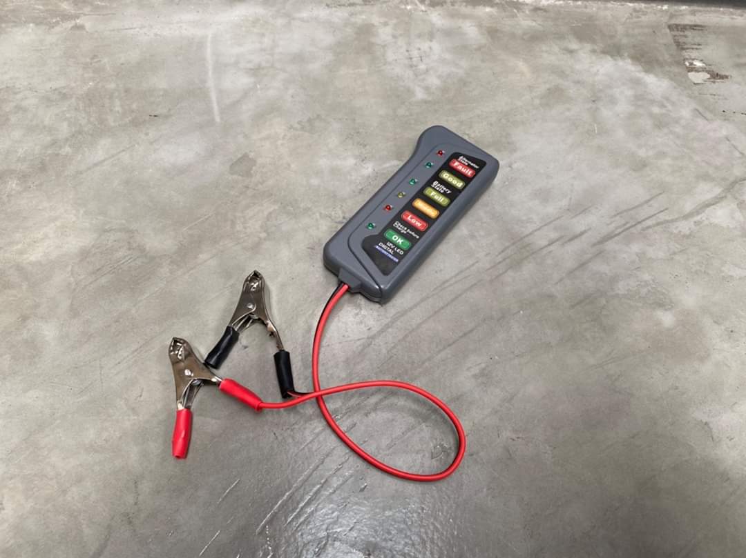 อินเวอร์เตอร์ แปลงไฟ 12V เป็น 220V ขนาด 3,000W SUOER (SUA-3000A)