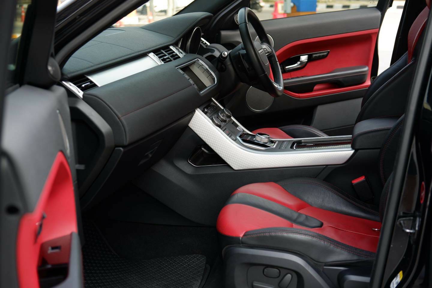 Range Rover Evoque ปี 2014