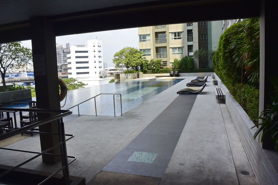 ลุมพินีพาร์ค ปิ่นเกล้า