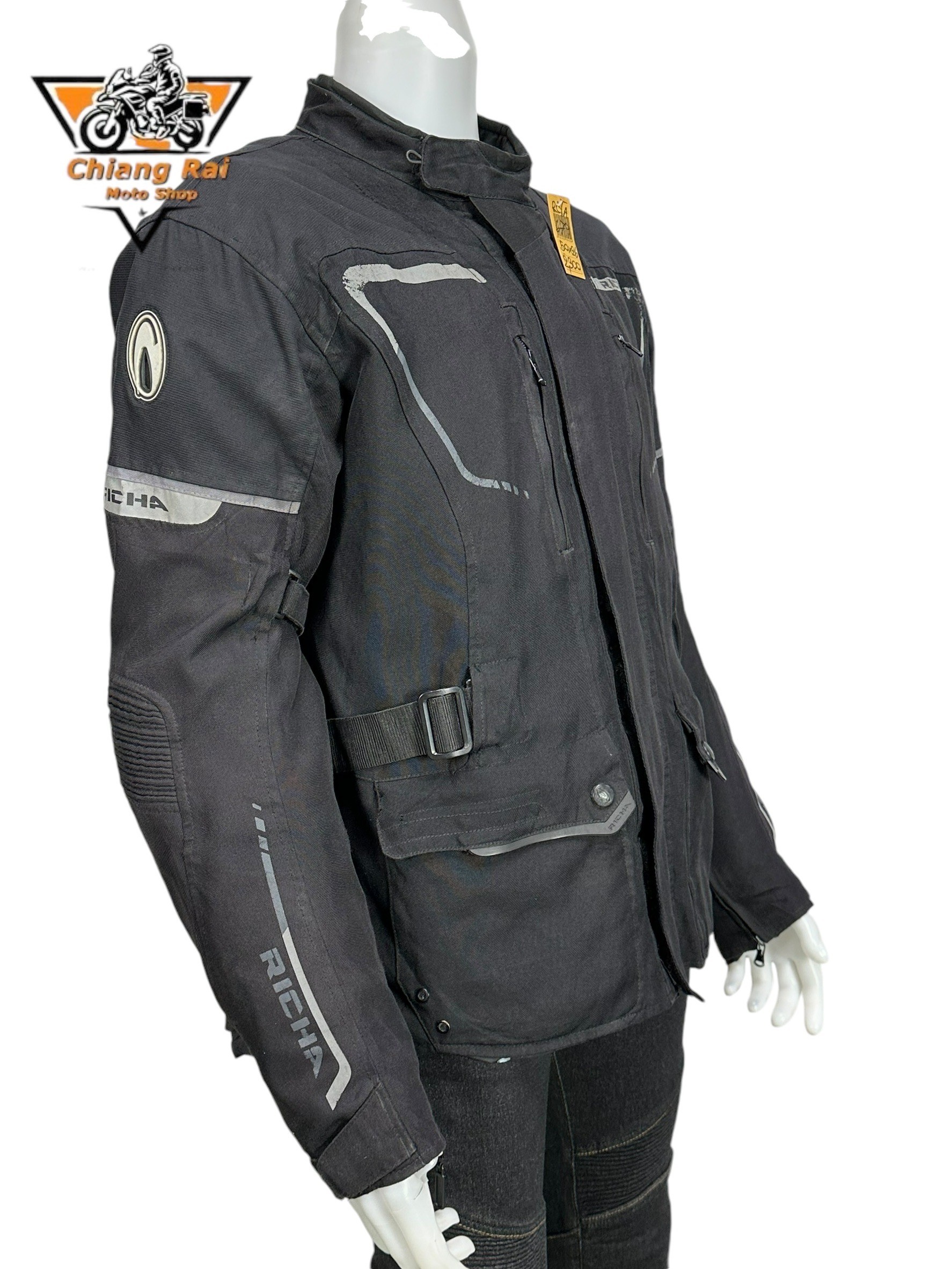 เสื้อขี่มอเตอร์ไซด์( มือสอง) RCTA 678 อก 50" ยาว 26"(XL) **RIC-HA**