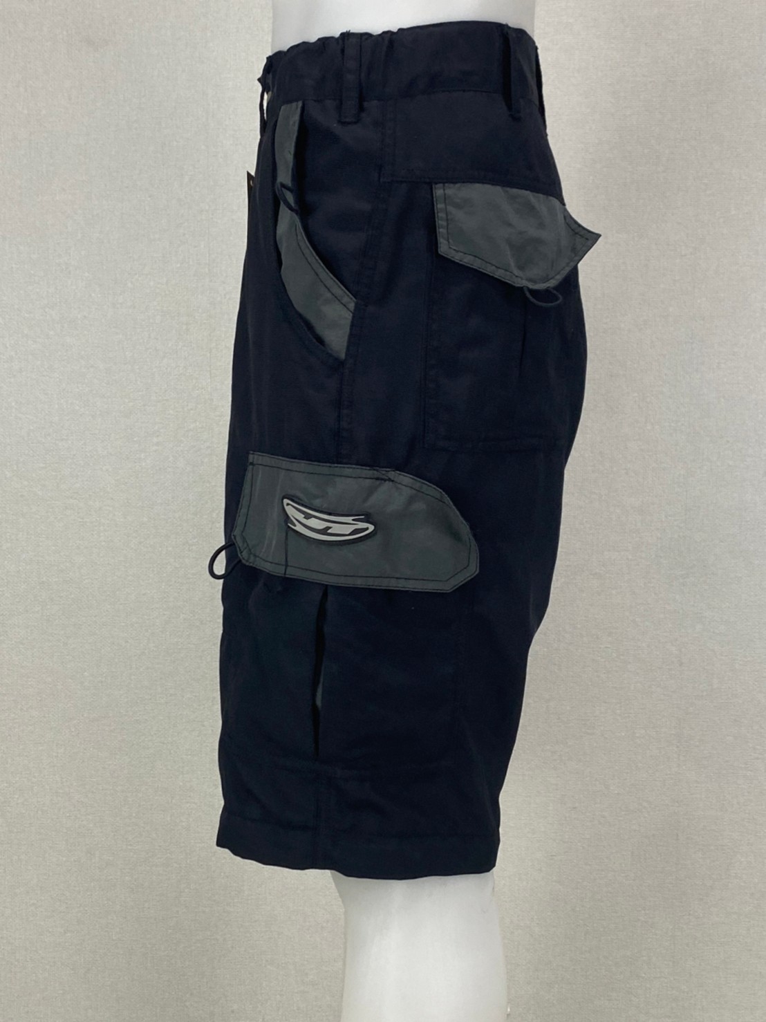 กางเกงขี่มอเตอร์ไซด์ ( มือสอง ) E&A 342: เอว 38" ยาว 11" **UT** (ขาสั้น)