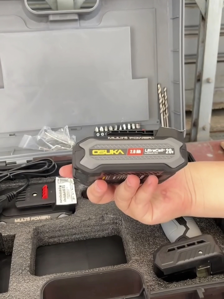 สว่านแบตกระแทก 3 ระบบ ไร้แปรงถ่าน ยี่ห้อ OSUKA รุ่น OCHD802-D2