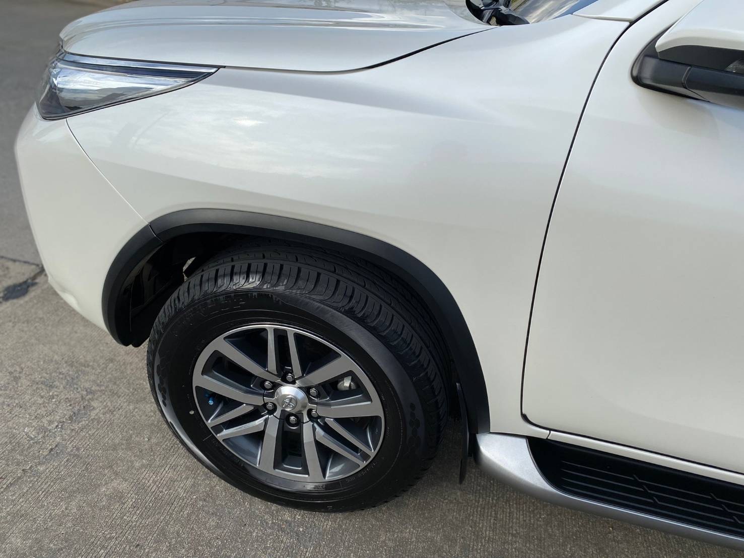 Toyota Fortuner 2.4G ปี2020